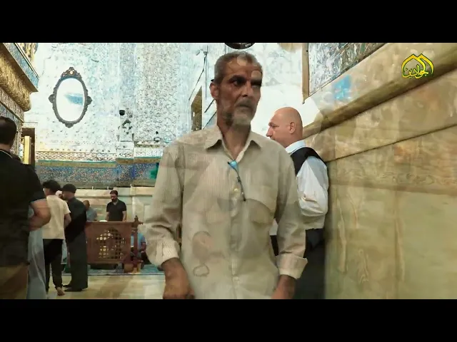 ⁣مع كل دقّة على أبوابهما، يخفق القلب حبًا وولاءً أبديًا لهما.