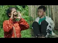 Download Lagu The Desperate Wait of Single Mother Mute - Can a Homeless Baby Escape the Cruel Pursuit? - Lý Nhị Ca