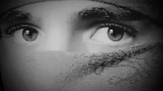 دمع بعيني ثورته الهموم 