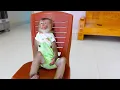 Download Lagu Pupu Monkey Takes Care of Himself When Mom Has Back Pain