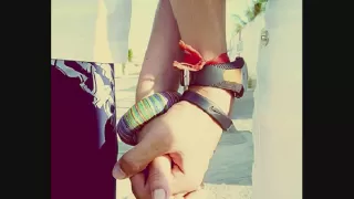 اليسا حكايتي معاك دندنها