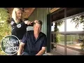 Gwen Stefani Gives Blake Shelton a Quarantine Haircut