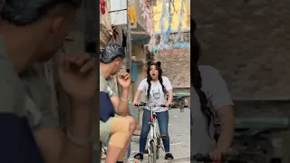 الجزء 29 بنت الناس في المنطقه الشعبيه بسكوتايه شافت بطل خارق 