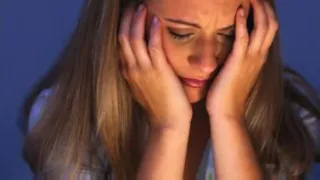 كتاب حياتي ياعين ماشفت زيه كتاب الفرح فيه سطرين والباقي كله عذاب 