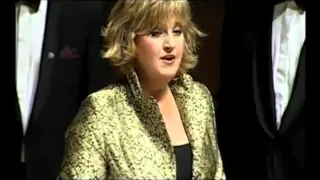 lagu nina bobo dinyanyikan penyanyi asal belanda