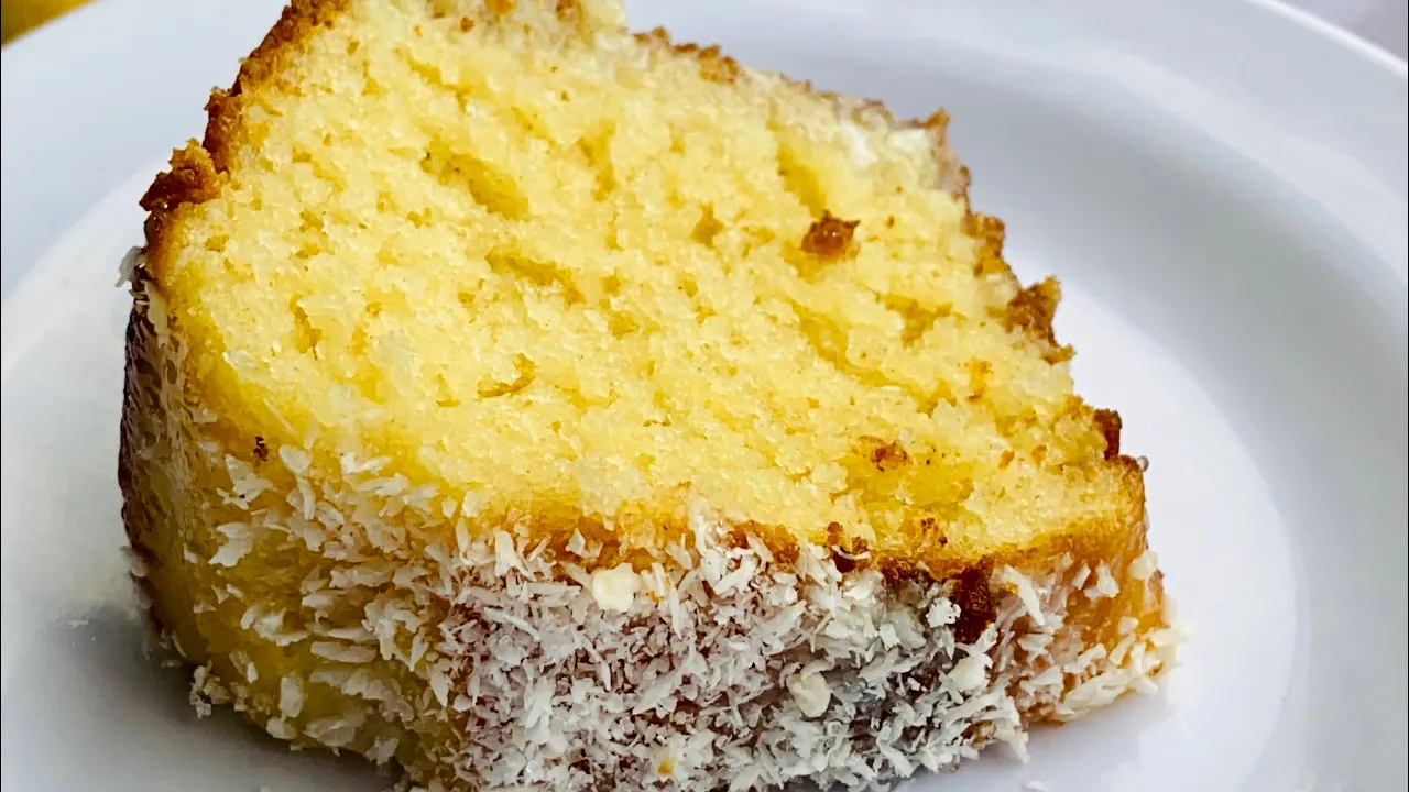 BOLO DE AIPIM DE LIQUIDIFICADOR -SUPER FÁCIL E RÁPIDO. 