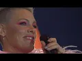 Lagu P!nk - ‘Please Don’t Leave Me’ Live in Bolton (Night 1) - SUMMER CARNIVAL TOUR