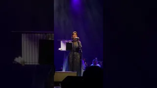 اسمع صدى صوتك من حفلة دبي اوبرا اصاله دندنها