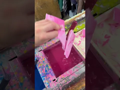 plop #asmr #oddlysatisfying #satisfying #gsycandles #wax