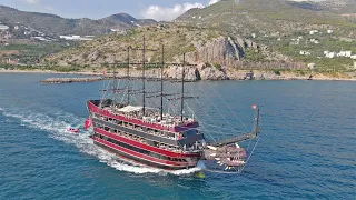 We Sailed the Alanya Pirate Ship Barbossa – Sailing the World ep. 17