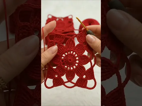 Queen daisy granny square ♥️ full video is here in the link 👇 https://youtu.be/bQYKoNTFrBE