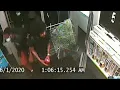Group on camera shown looting cell phone store in Manhattan