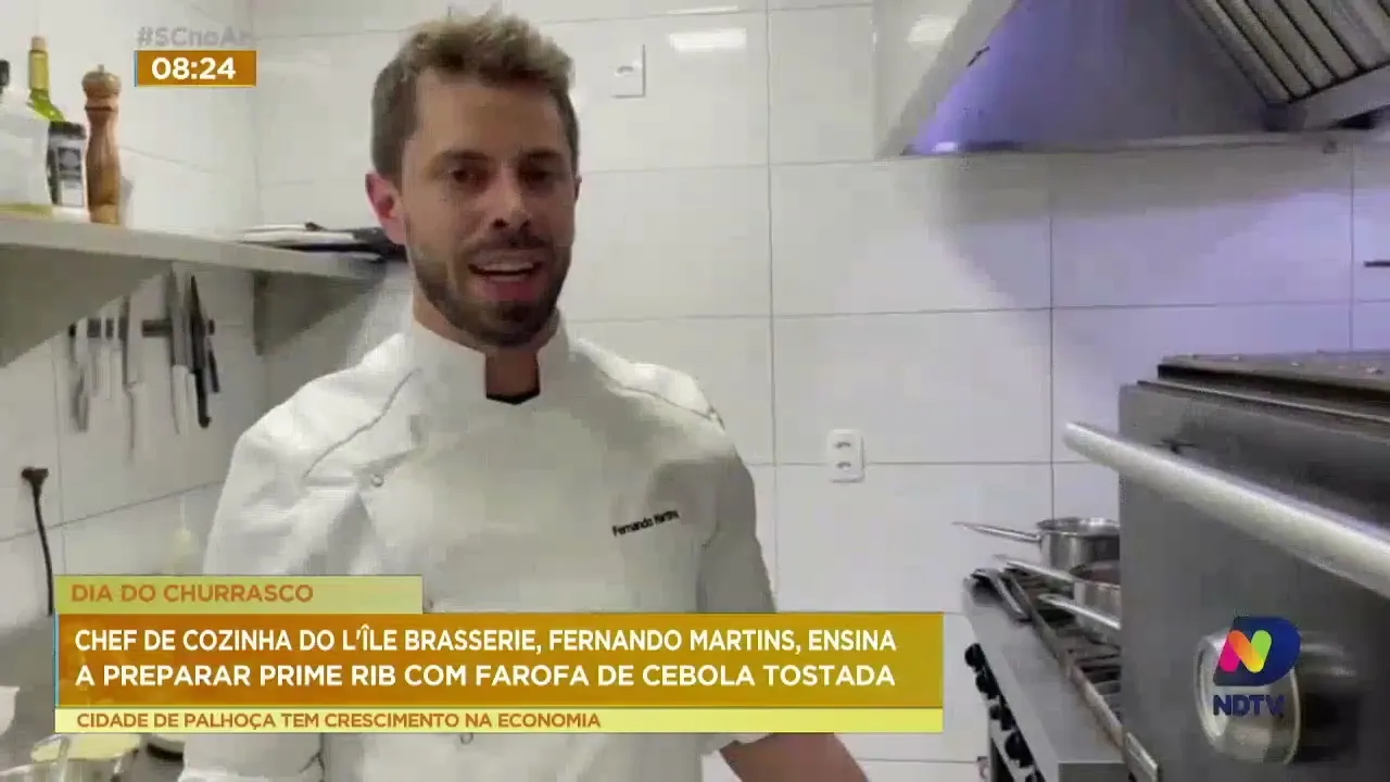 Dia do churrasco: Chef de cozinha ensina a preparar carne em forno a carvão