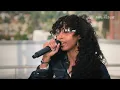 Girlfriend - Sticky Situation (Live Performance)