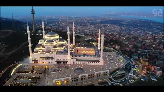 اذان بصوت القارئ الطبيب أحمد نعينع 