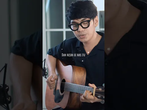 Di antara senyumanmu dan hujan di hari itu 🍃 #cover  #nuh #teruntukmia