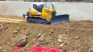 Amazing RC Trucks working together at the Construction-Site !