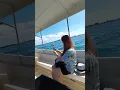 wowww serunyaaa joy kasih mkn ikan di laut teman\