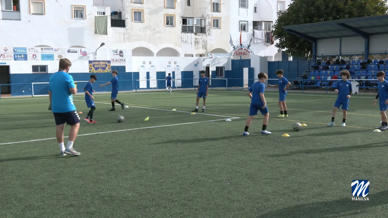 Mas de 50 jóvenes participan en el Campus del Málaga CF