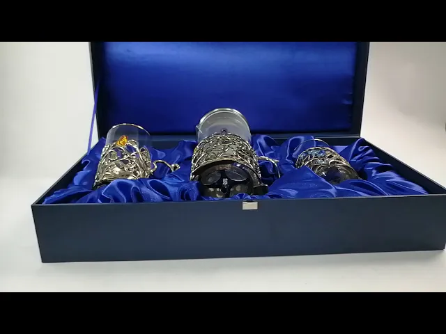 Видео-обзор Чайный набор 'Луговые Цветы', френч-пресс и 2 стакана