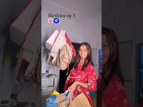 Gift.Gift.Gift aur kya chahiye ek ladki ko 🤣🤓🤭