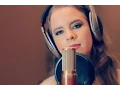 Download Lagu Liandra Polinski - Se Não For Por Amor ( Clipe Oficial )