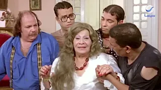 قصة الحي الشعبي   مش فاهمين هي بتعيط ليه لما شافتهم      دندنها