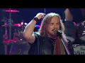 Brantley Gilbert & Lynyrd Skynyrd Perform “Country Must Be Country Wide” 🎸 CMT Crossroads