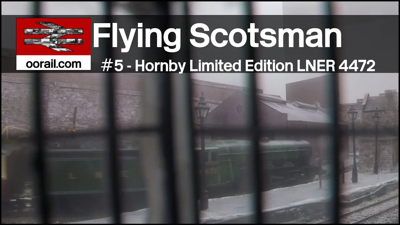 Hornby Legends Flying Scotsman A1 in LNER Apple Green