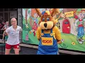 Download Lagu Koos Konijn - Roompot minidisco: Fan van Koos Konijn