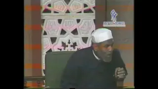 قال نصاب للشيخ  السيدة زينب تطلب منك أن تعطيني سبع جنيهات  فضحك الشيخ وقال  أو تذهب      خواطر     دندنها