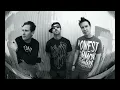 Download Lagu This Is Home (Tom's Old Voice) - Blink 182