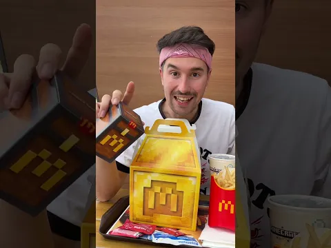Abriendo los JUGUETES de la CAJITA FELIZ del MINECRAFT del MCDONALD'S