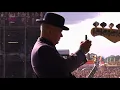 Madness - Our House - Reading Festival 2011.mpg