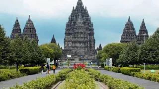 gayatri mantram versi majapahit jawa 