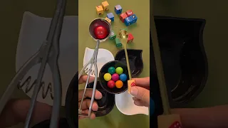 شكلي وانا قاعد اروق عنفسي كلت بالبوله ونسيت المعلقه 