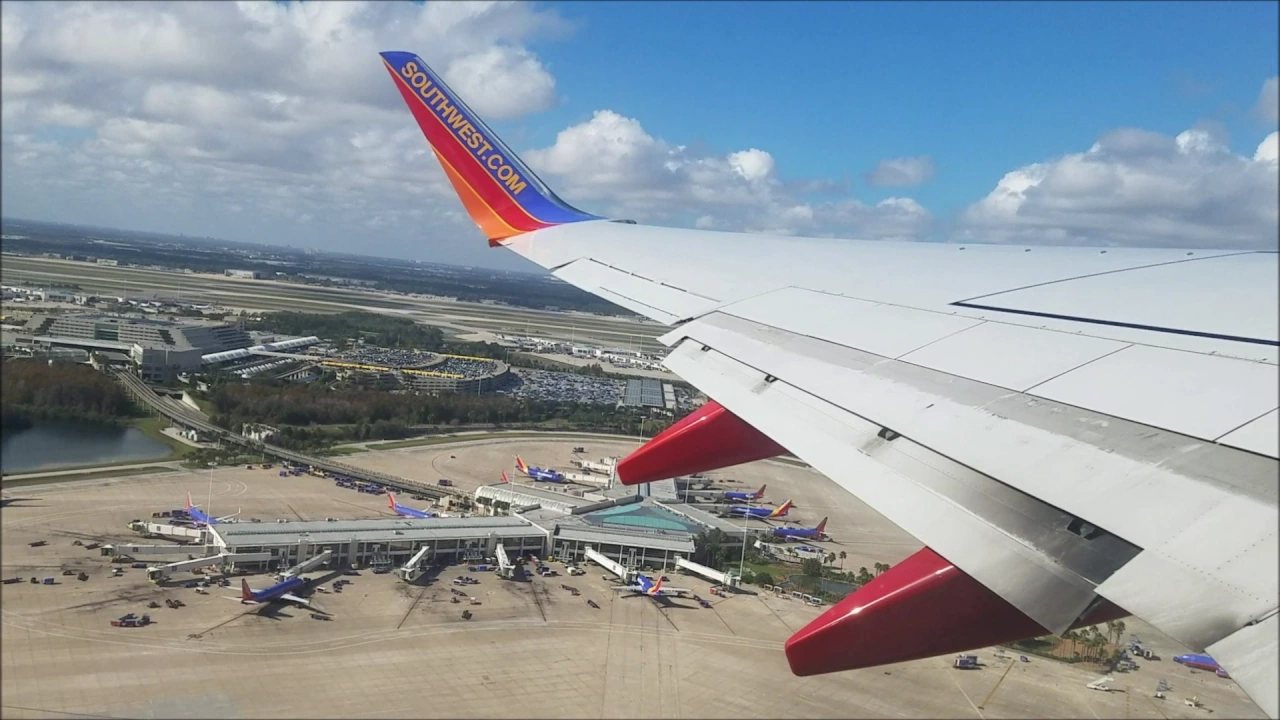 Southwest Airlines 737-700 Landing In San Juan Puerto Rico