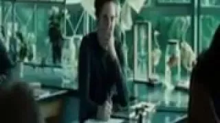 ذوق انا ممشي ورا غيرك لو أنه يدق الباب عيب علي اطعن ولو كثرت سكاكيني 