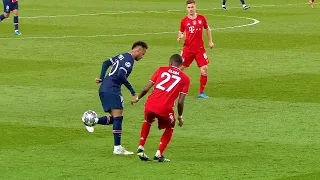 Neymar Couldn't Stop Dribbling against Bayern Munich