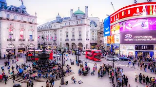 Download A Look At Piccadilly Circus, London MP3