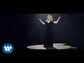 Download Lagu Kelly Clarkson - I Don't Think About You [Official Video]