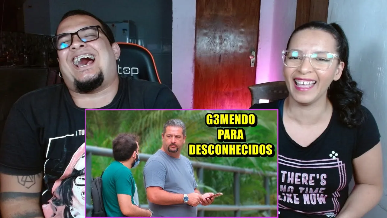 REAGINDO A IRRITANDO ESTRANHOS NA RUA : MANDE A SUA #227 @TaGravandoo