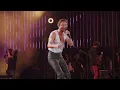 Manuel Carrasco - La Reina Del Baile (Directo Estadio Santiago Bernabéu, Madrid)