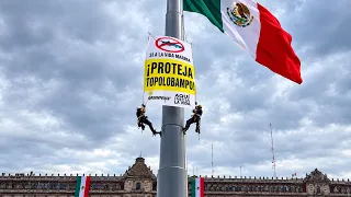 Protesta en el Zócalo CDMX : Salvemos Topolobampo, Colectivo Aqui NO