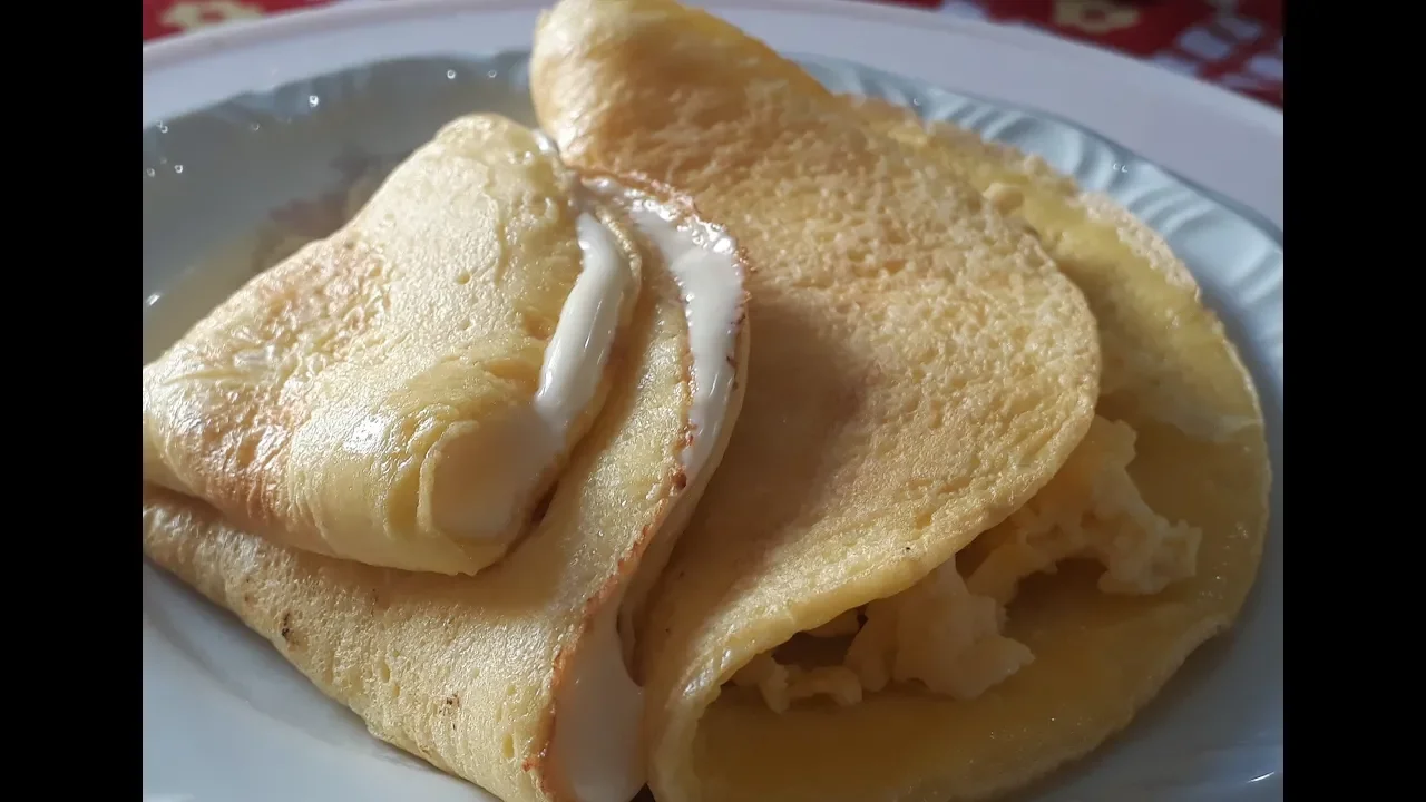 MAIS UM CAFÉ DA MANHÃ DELICIOSO E SEM GLÚTEN CREPIOCA RECHEADA