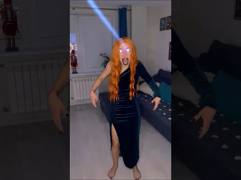 Света и призрак красавицы 👻 #shorts