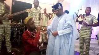 rahman adedoyin spending lavishly at a party isale oro legbin