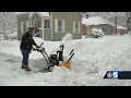 More than 9 000 power outages reported in Vermont thousands more in New Hampshire