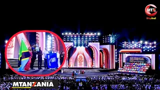 TANZANIA YAKABIDHIWA BENDERA YA KUWA MWENYEJI WA MASHINDANO YA MISS WORLD 2027