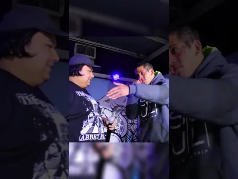 Klan vs Jony Beltrán- Klan trata de trolear a Jony en plena batalla #viralshort #freestyle